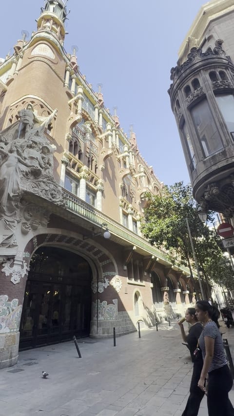 Palau de la Música Catalana and Hospital de Sant Pau, Barcelona