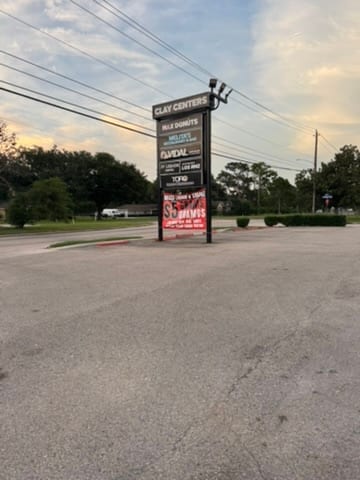 Max Donuts
